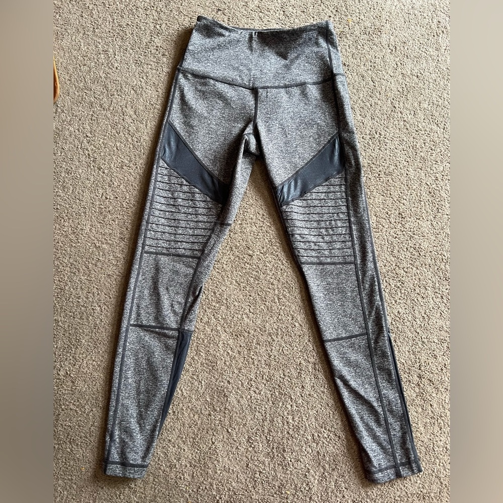 Rarely used Zella pants size small, purchase from
Nordstrom